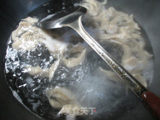 【宁波】面筋炒河虾的做法步骤：2