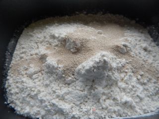 【苏州】香葱火腿花卷的做法步骤：2
