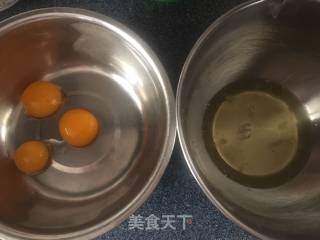 【北京】淋面蛋糕的做法步骤：1