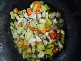 咖喱鸡肉饭的做法步骤：4