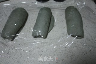 【台湾】黑芝麻豆浆吐司的做法步骤：5