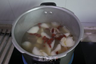 山药萝卜炖羊肉的做法步骤：9