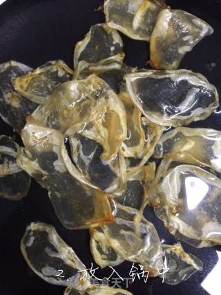 酿花胶~~发上来诱惑大家的做法步骤：2