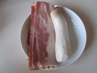 【湖北】杏鲍菇培根卷的做法步骤：1
