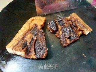 腊肉炒荷兰豆的做法步骤：3