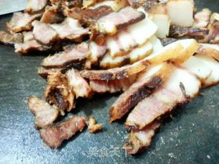 腊肉炒荷兰豆的做法步骤：4