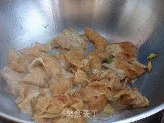 【天津】虾仁独面筋的做法步骤：6