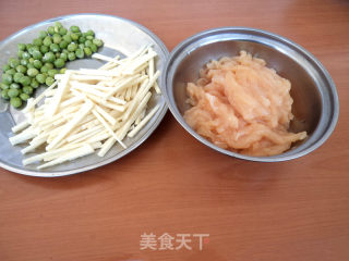 【天津】烩鸡丝的做法步骤：2