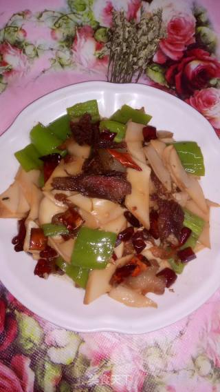 【毕节】腊肉炒杏鲍菇的做法步骤：7