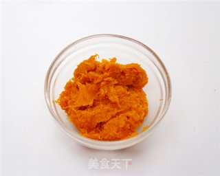 萌你一脸的猪鸡小餐包的做法步骤：2