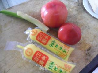 【东北】玉子豆腐烧番茄的做法步骤：1