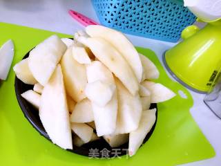 【哈尔滨】果语原汁机～梨汁的做法步骤：3