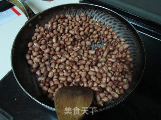 【湖北】芝麻花生糖的做法步骤：2