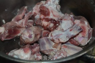 【宁夏】黄焖羊肉的做法步骤：2