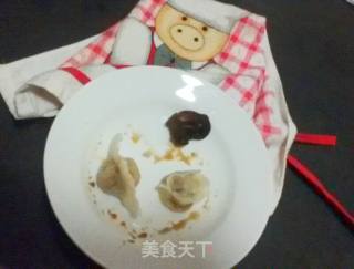 【东北】 猪肉酸菜馅儿饺子的做法步骤：9