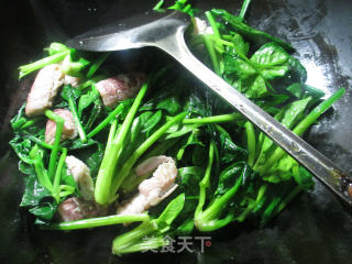 【宁波】菠菜炒虾蛄的做法步骤：4