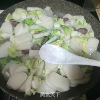 【金华】腊肠炒年糕的做法步骤：6