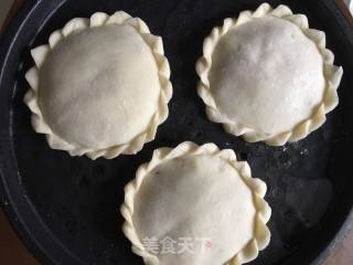 太阳花韭菜盒子的做法步骤：3