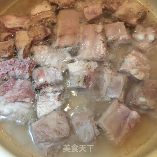 【广东】新年快乐--可乐排骨的做法步骤：1