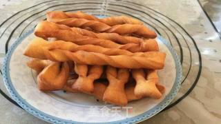 【辽宁】地瓜脆麻花的做法步骤：8