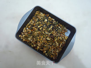 核桃黑芝麻酥糖的做法步骤：3