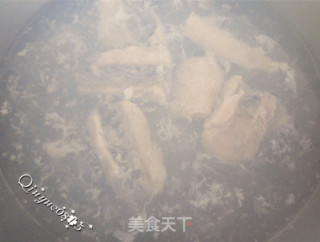 【河北】木耳番茄鱼片汤的做法步骤：3