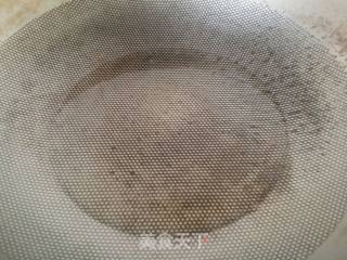 【东北】海参炒鸡蛋香肠的做法步骤：2