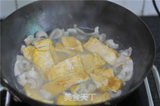 【湖南】肉皮焖油豆腐的做法步骤：6