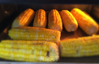【广东】烤玉米的做法步骤：5