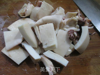 【宁波】墨鱼鲞烧五花肉的做法步骤：3