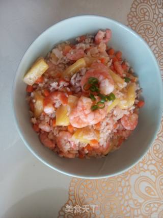 鲜虾菠萝饭的做法步骤：3