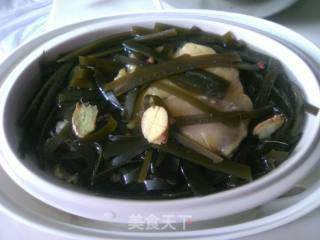 海带排骨炖鸡的做法步骤：1