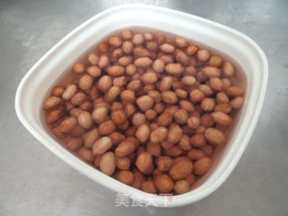【天津】 煮果仁的做法步骤：1