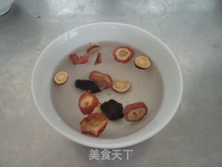 【天津】 煮果仁的做法步骤：3