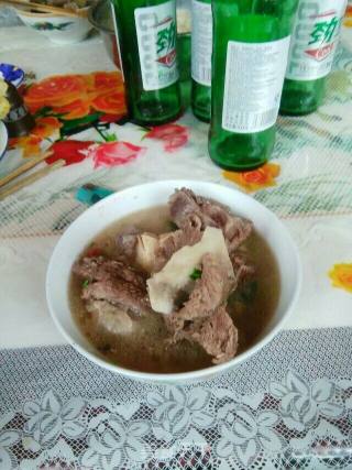 羊肉当归汤的做法步骤：4