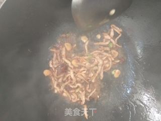 【河北】杏鲍菇炒肉丝的做法步骤：6