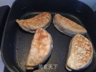 【东北菜】荞麦韭菜盒子的做法步骤：9