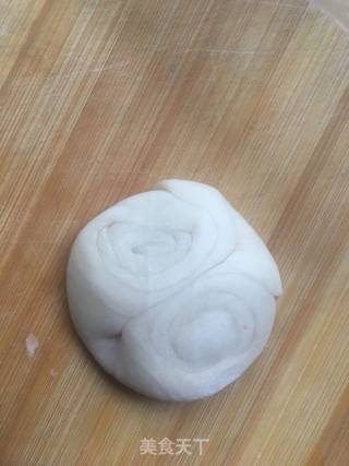 蛋黄酥的做法步骤：9