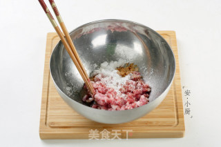 鲜虾韭黄春卷的做法步骤：3
