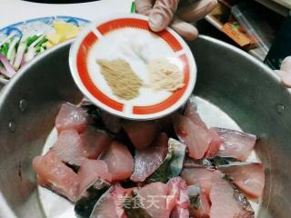 【广东】啤酒鱼块的做法步骤：3