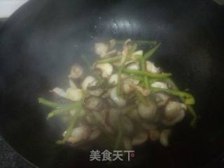 【天津】蒜子八带鱼的做法步骤：6