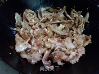 【四川】姜汁耳片的做法步骤：6