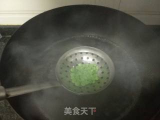 【天津】虾仁炒玉米的做法步骤：3