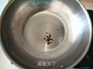 【湖南】剁椒蒸多宝鱼的做法步骤：7