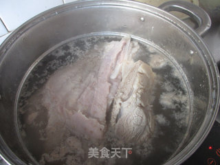 【内蒙】手把羊肉的做法步骤：2