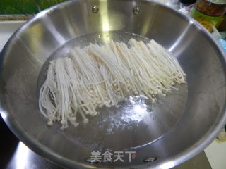 【河南】黄瓜凉拌金针菇的做法步骤：5