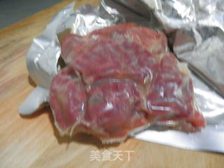 【开封】特色小吃－烧饼夹牛肉的做法步骤：2