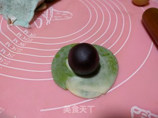 【天津】抹茶蛋黄酥的做法步骤：16