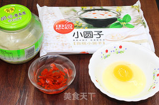 【辽宁】酒酿蛋花圆子的做法步骤：1