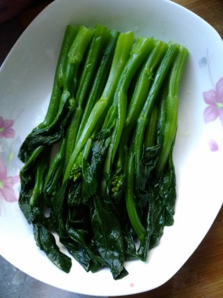 【广东】白灼菜心的做法步骤：3